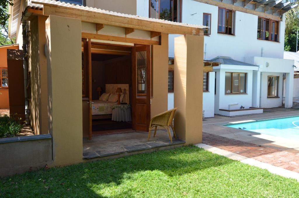 Bed & Breakfast In Hatfield Pretoria Exterior foto