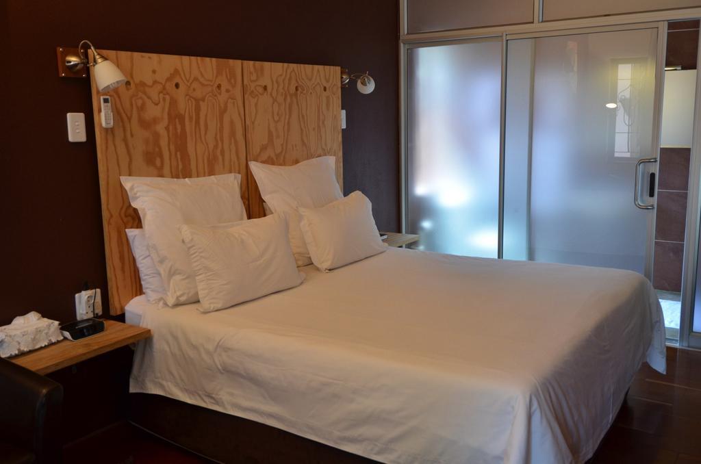 Bed & Breakfast In Hatfield Pretoria Quarto foto