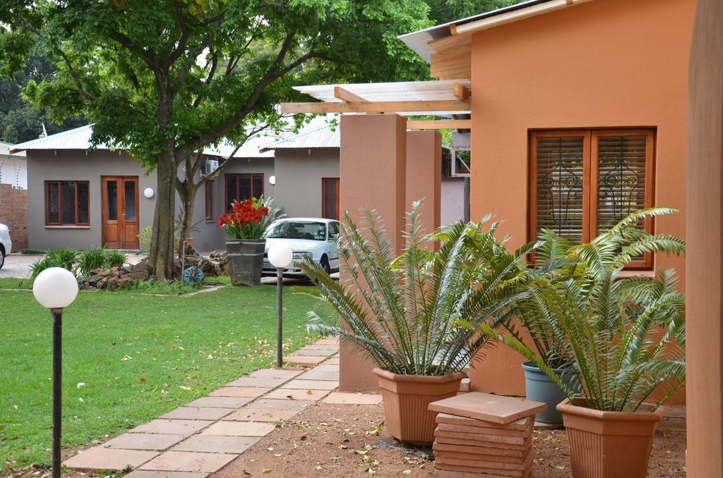 Bed & Breakfast In Hatfield Pretoria Exterior foto